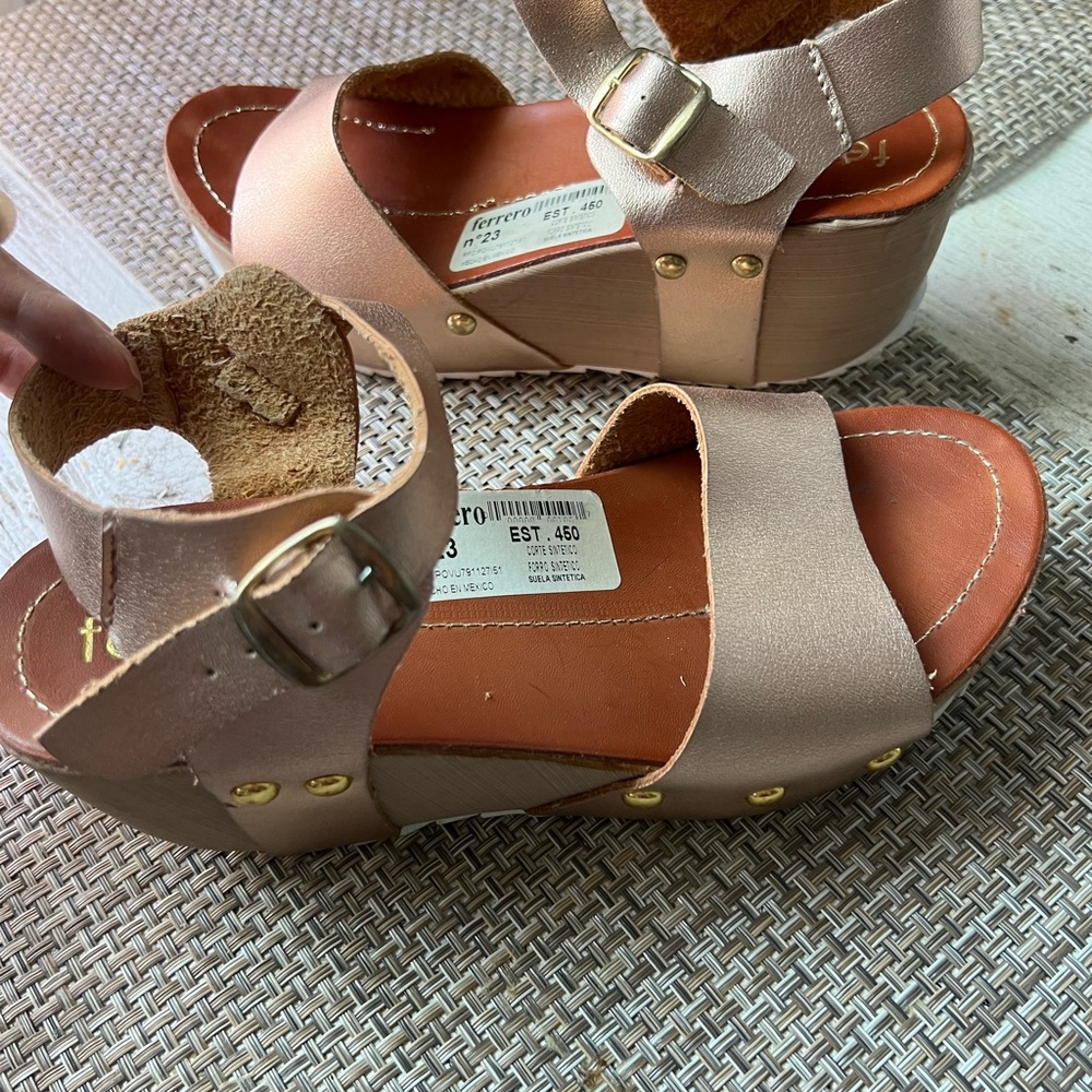 Women’s wedges - Picture 2 of 6